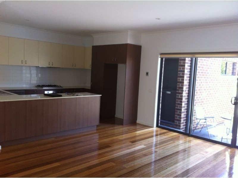 1/32-34 Canterbury Road, Blackburn South VIC 3130