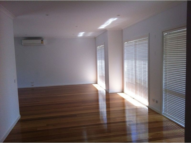 1/32-34 Canterbury Road, Blackburn South VIC 3130