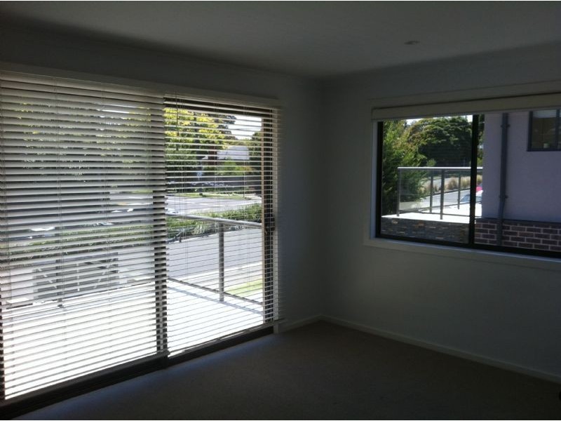 1/32-34 Canterbury Road, Blackburn South VIC 3130