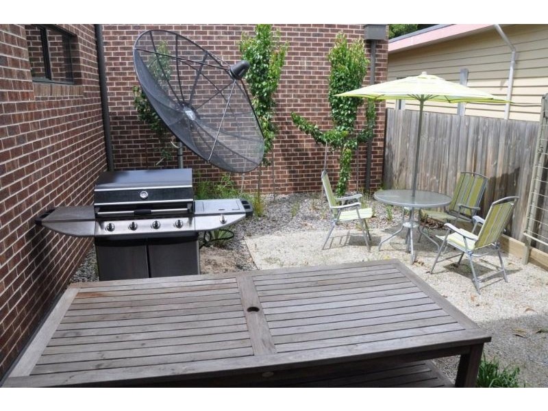 1/32-34 Canterbury Road, Blackburn South VIC 3130