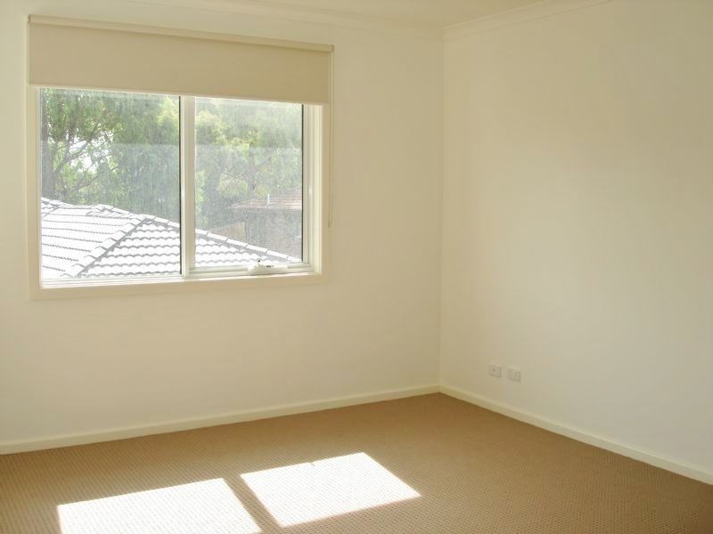 3/8 Lena Grove, Ringwood VIC 3134