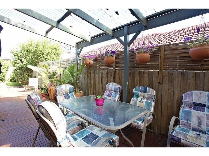 4 Neil Court, Blackburn South VIC 3130