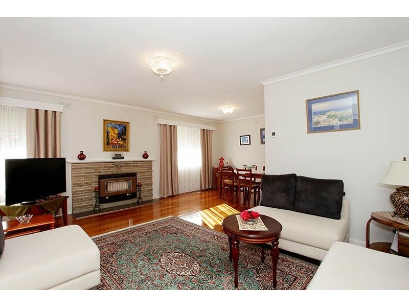 29 Thornhill Drive, Forest Hill VIC 3131