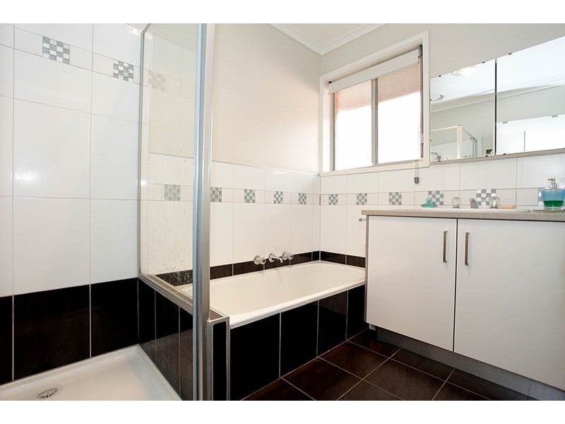 29 Thornhill Drive, Forest Hill VIC 3131