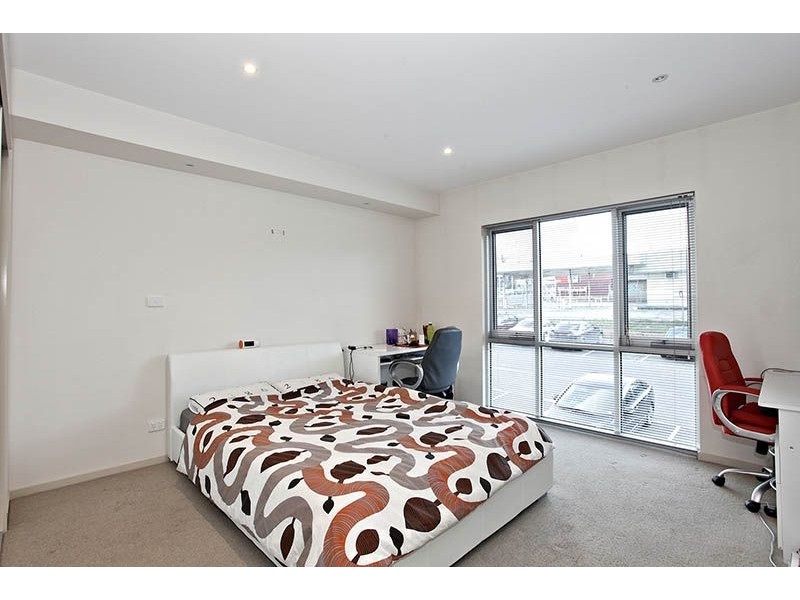 2/29 Market Street, Nunawading VIC 3131