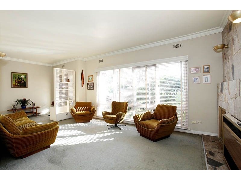 2 Alwyn Street, Mitcham VIC 3132