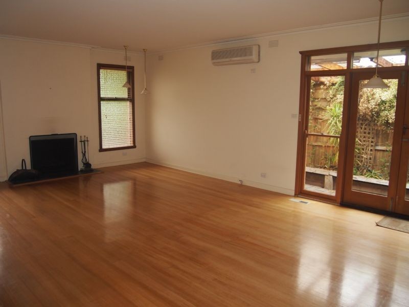 4 Box Avenue, Forest Hill VIC 3131