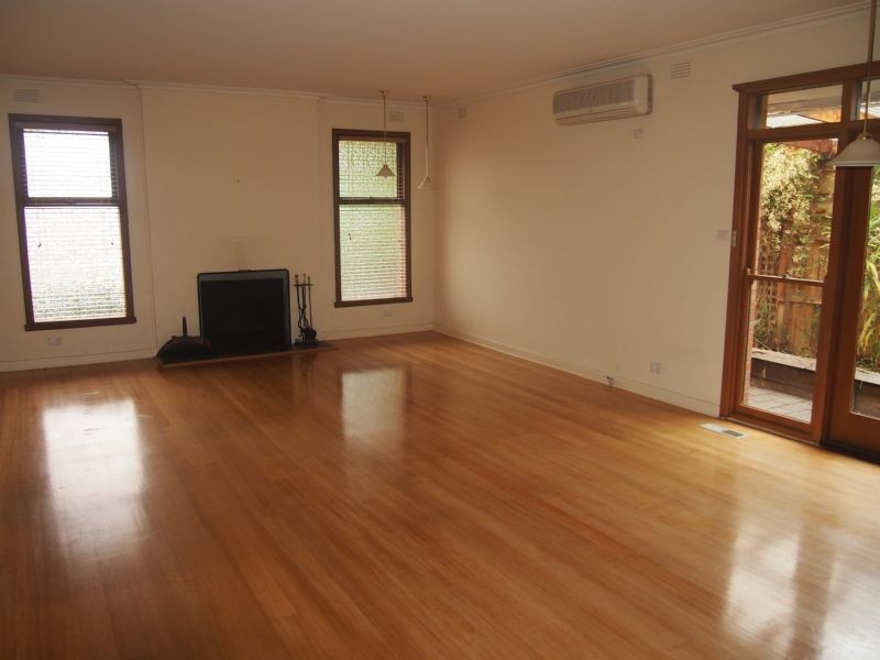 4 Box Avenue, Forest Hill VIC 3131