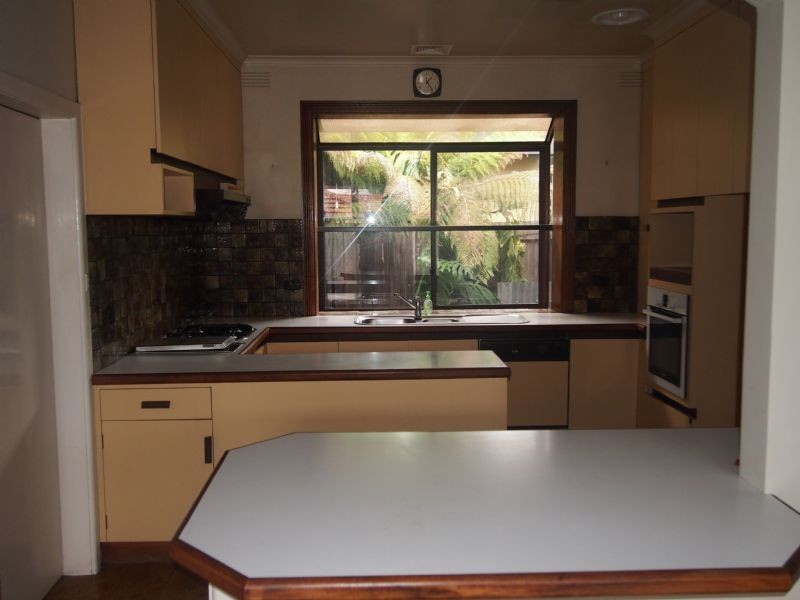 4 Box Avenue, Forest Hill VIC 3131