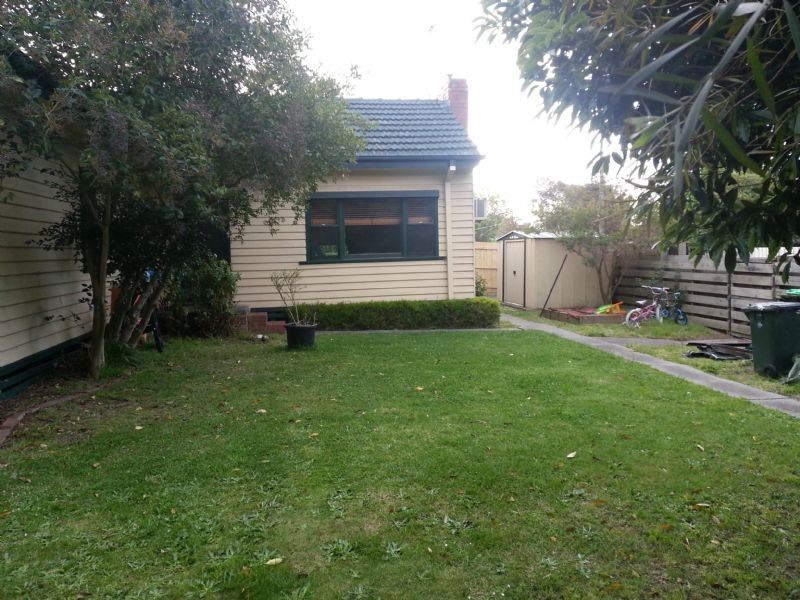 60 Surrey Road, Blackburn North VIC 3130