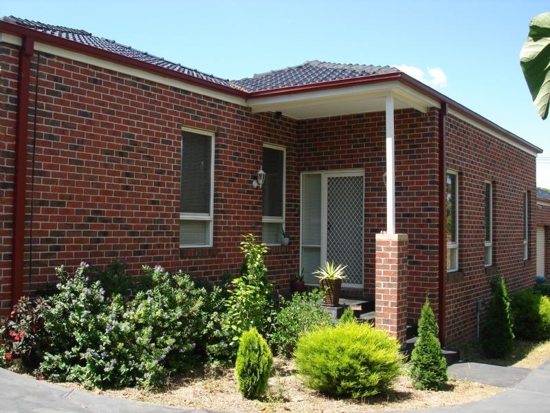 2/166 Wantirna Road, Ringwood VIC 3134