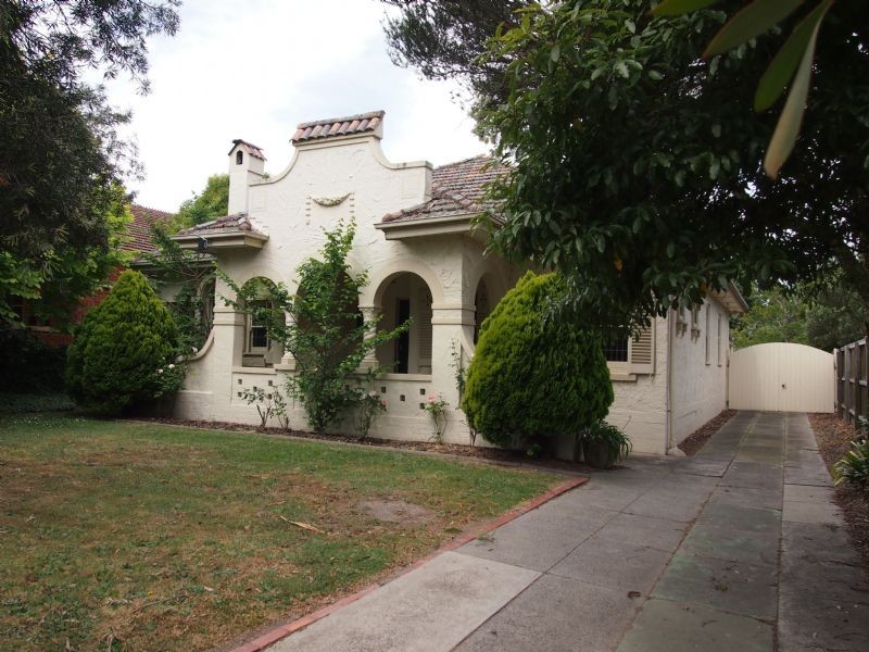 43 Kennealy Street, Surrey Hills VIC 3127