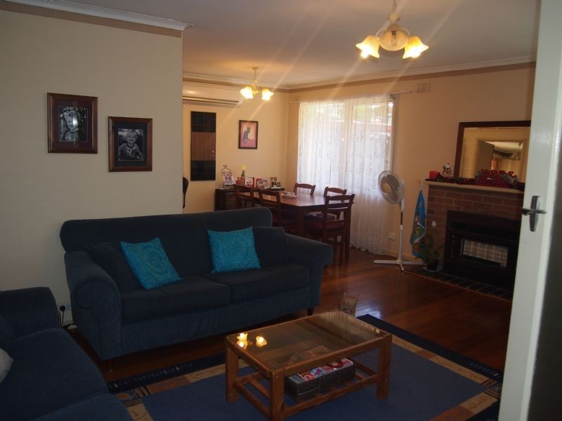 13 Bond Avenue, Blackburn South VIC 3130