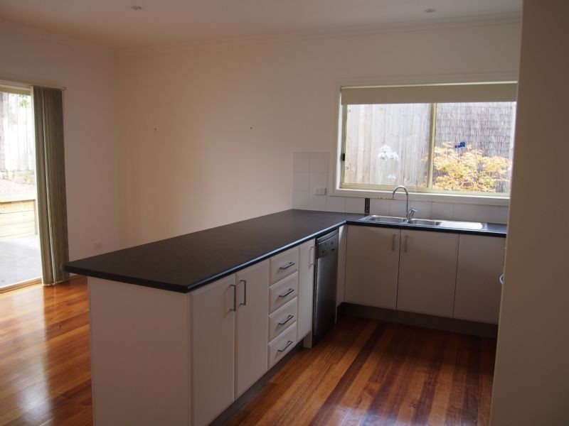 2a Lavelle Street, Blackburn South VIC 3130