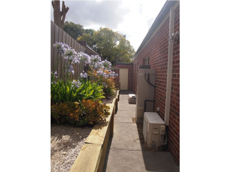 2a Lavelle Street, Blackburn South VIC 3130