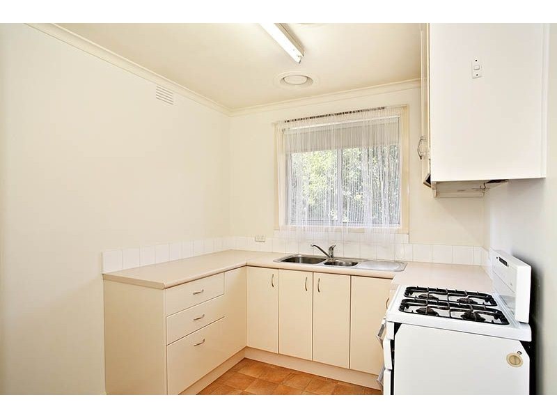 2/8 Willow Avenue, Mitcham VIC 3132
