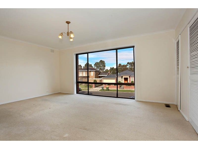 27 Panorama Drive, Forest Hill VIC 3131