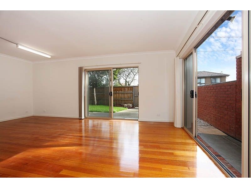 27 Panorama Drive, Forest Hill VIC 3131