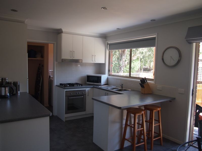 3/42 Patrick Avenue, Croydon North VIC 3136