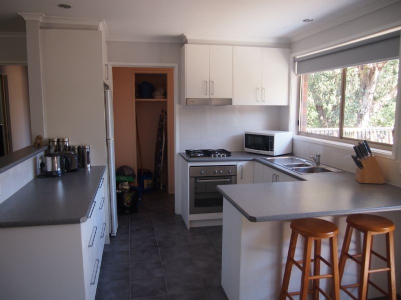 3/42 Patrick Avenue, Croydon North VIC 3136