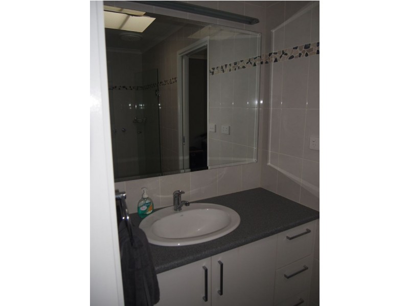 3/42 Patrick Avenue, Croydon North VIC 3136