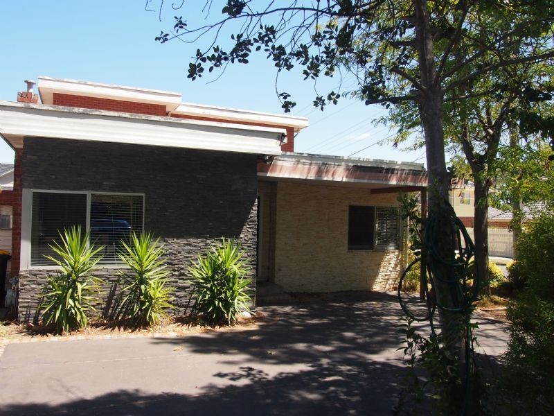1/42 Maple Street, Blackburn VIC 3130