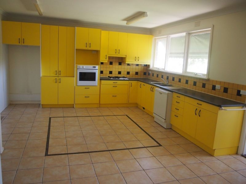 97 Blackburn Road, Mount Waverley VIC 3149