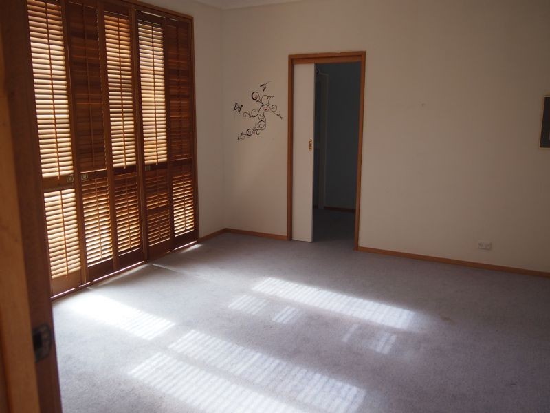 42 Wellington Avenue, Blackburn VIC 3130