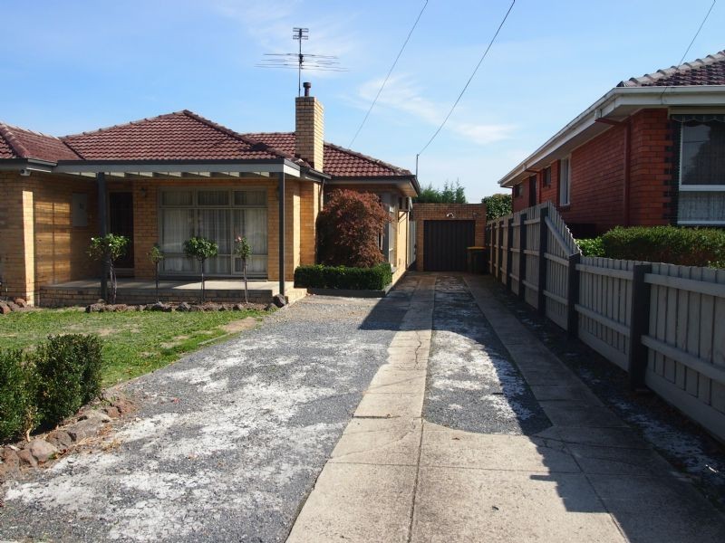 22 Woodcrest Road, Vermont VIC 3133