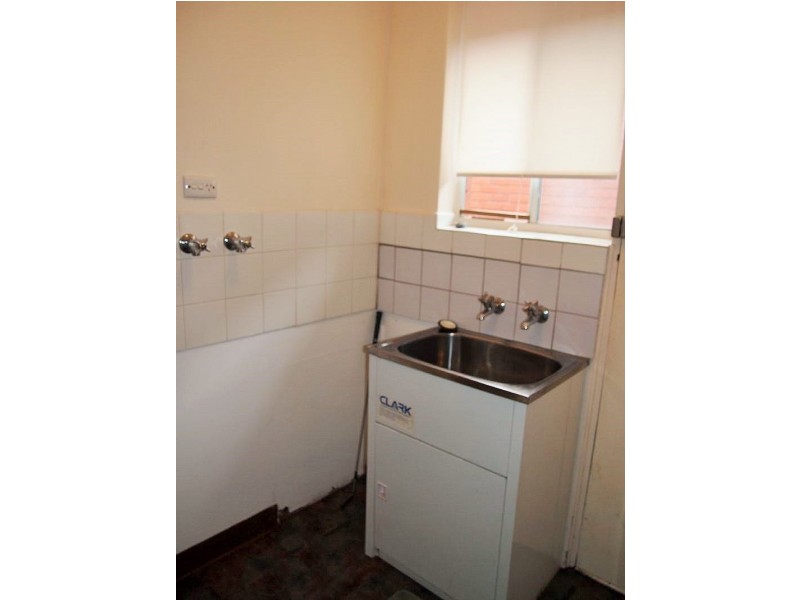 2/15 Central Avenue, Burwood VIC 3125