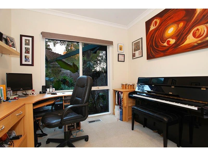 1/161 Canterbury Road, Blackburn VIC 3130