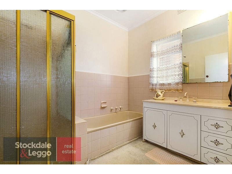 50 Alandale Road, Blackburn VIC 3130