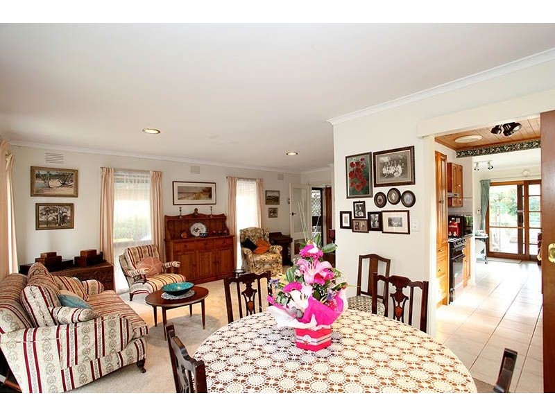 10 Cambara Court, Vermont South VIC 3133