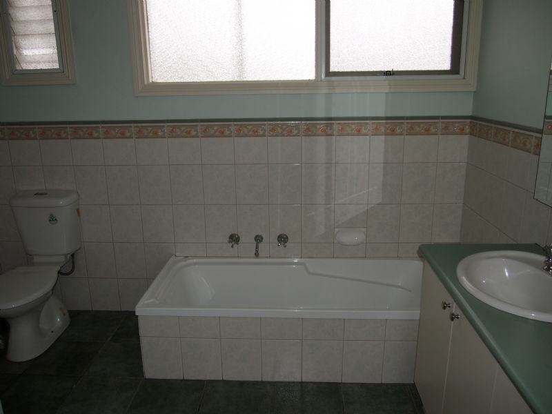 42 Lasiandra Avenue, Forest Hill VIC 3131