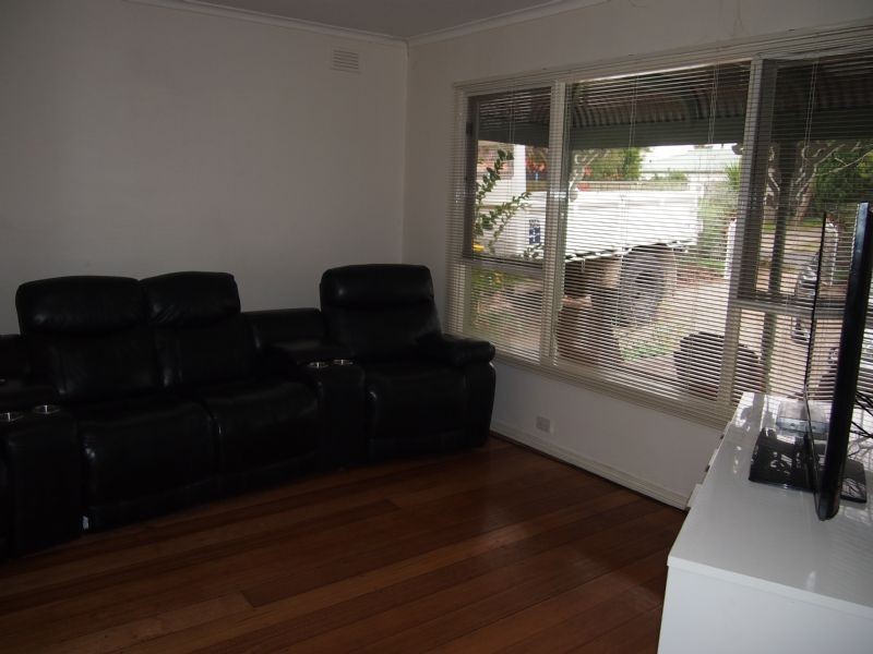 42 Lasiandra Avenue, Forest Hill VIC 3131