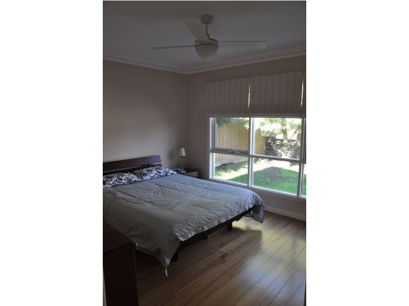 11 Brae Grove, Nunawading VIC 3131