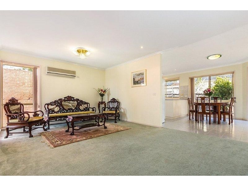 2/76 Shafer Road, Blackburn North VIC 3130