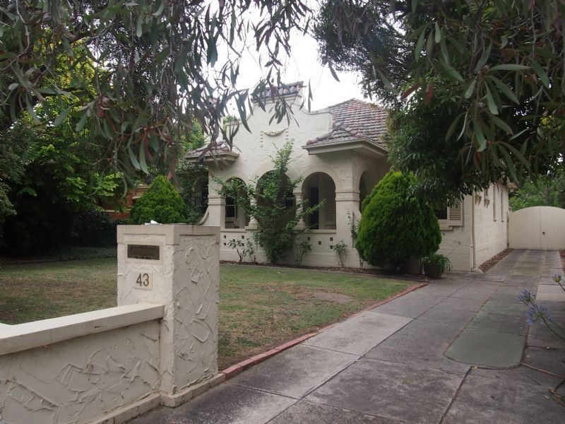 43 Kennealy Street, Surrey Hills VIC 3127