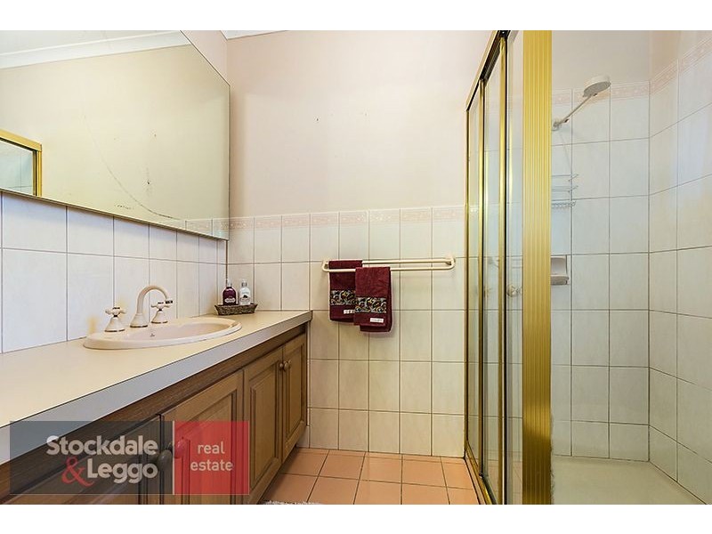 2/5 Holland Road, Blackburn South VIC 3130