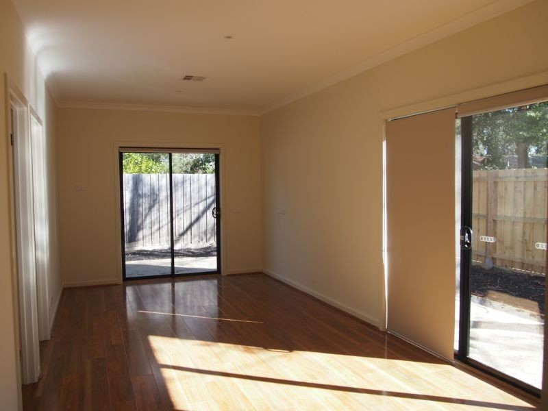 2 Meerut Street, Mitcham VIC 3132
