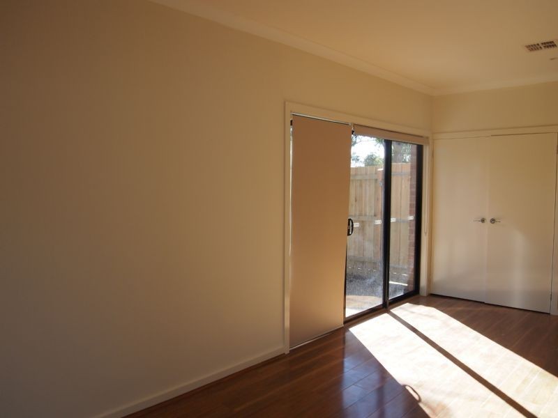 2 Meerut Street, Mitcham VIC 3132