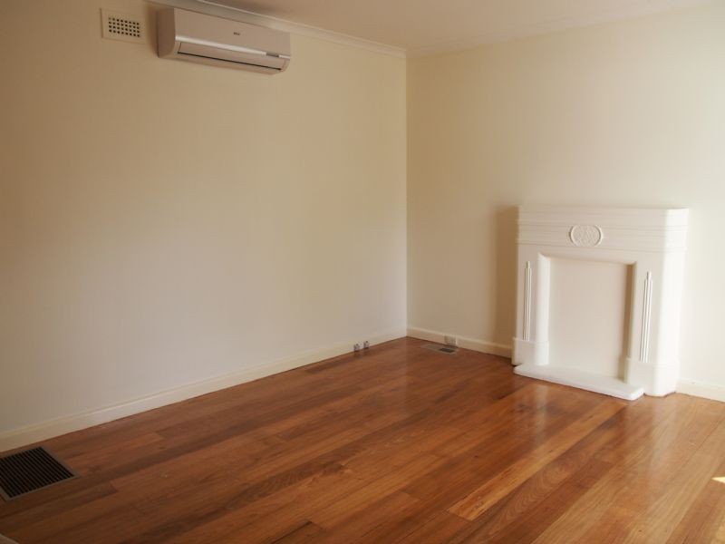 1/14 Jenner Street, Blackburn South VIC 3130