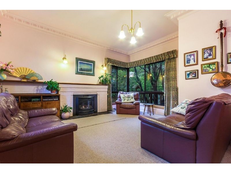 4 Cunningham Street, Box Hill VIC 3128