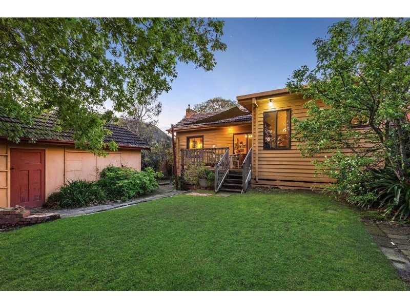 4 Cunningham Street, Box Hill VIC 3128