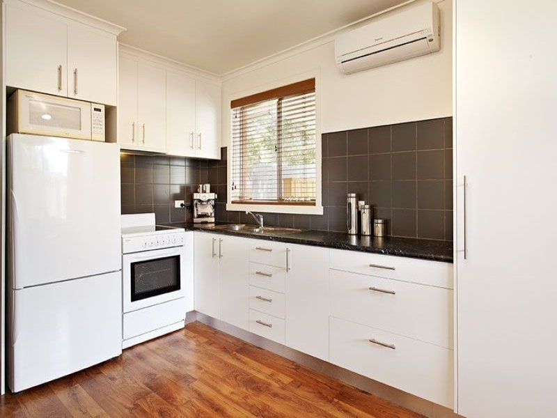 4/31 Slater Avenue, Blackburn North VIC 3130