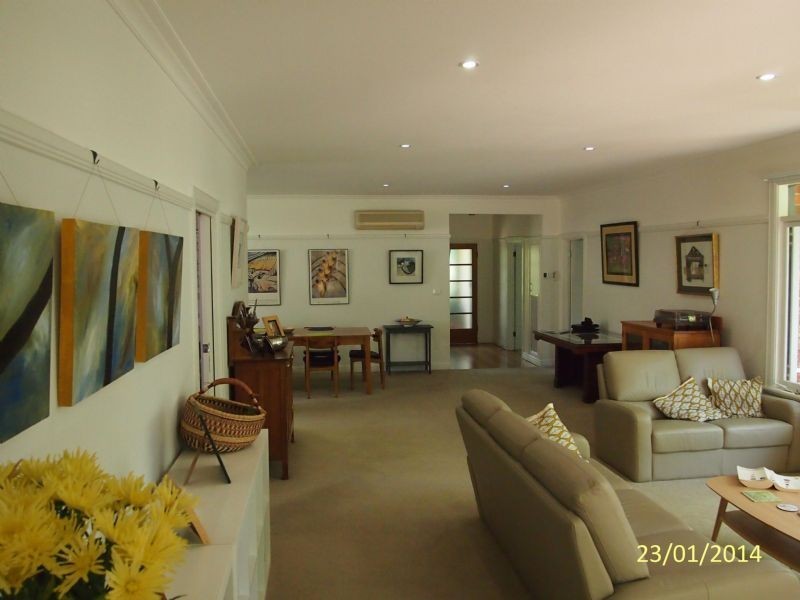 13 Pakenham Street, Blackburn VIC 3130