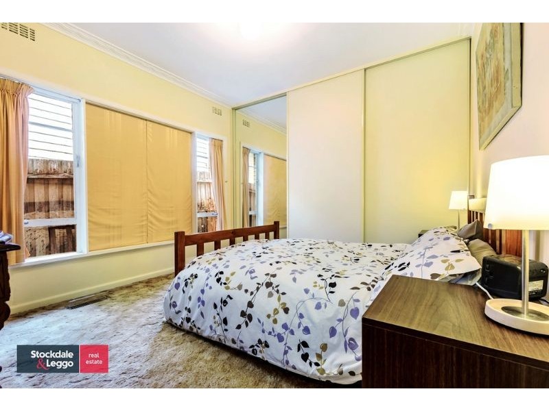 25 Eram Road, Box Hill North VIC 3129