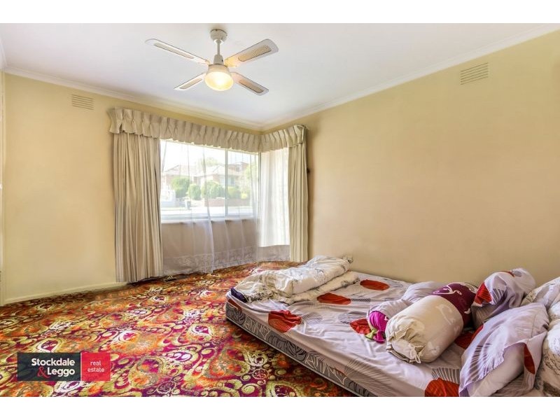 8 Raymond Street, Blackburn North VIC 3130