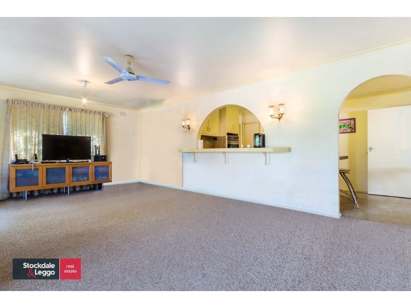 8 Raymond Street, Blackburn North VIC 3130