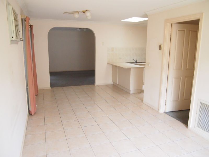 2/3 Shawlands Avenue, Blackburn South VIC 3130